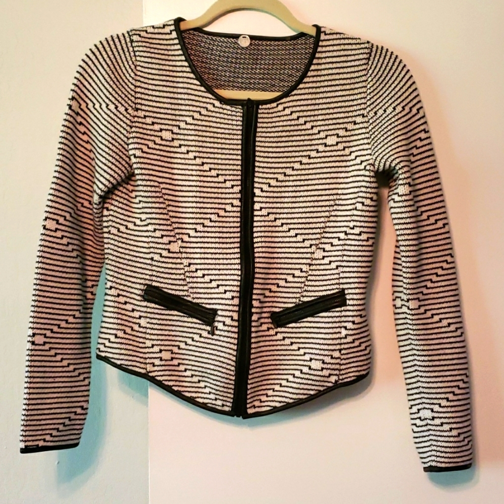 Margaret O'Leary geometric knit blazer